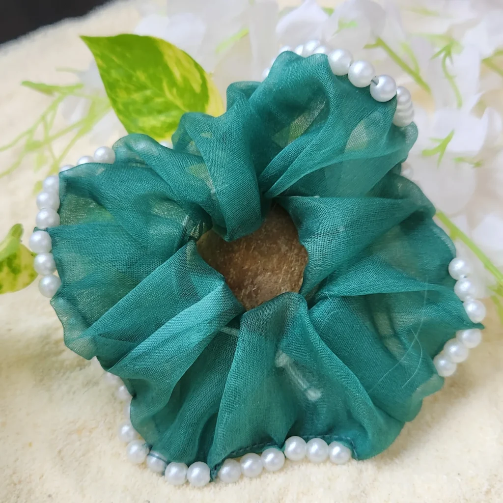 sea-green-dreamy-pearl-scrunchie-organza-hair-tie/